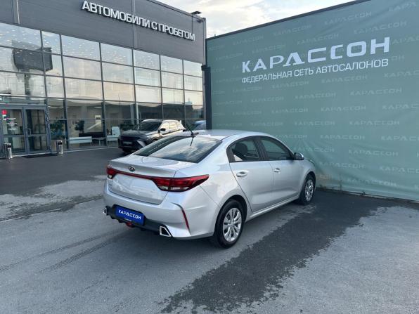 Kia Rio IV Рестайлинг с пробегом 2020 года, цена 1 565 000 рублей, 106089 км, седан, Автокод Объявления