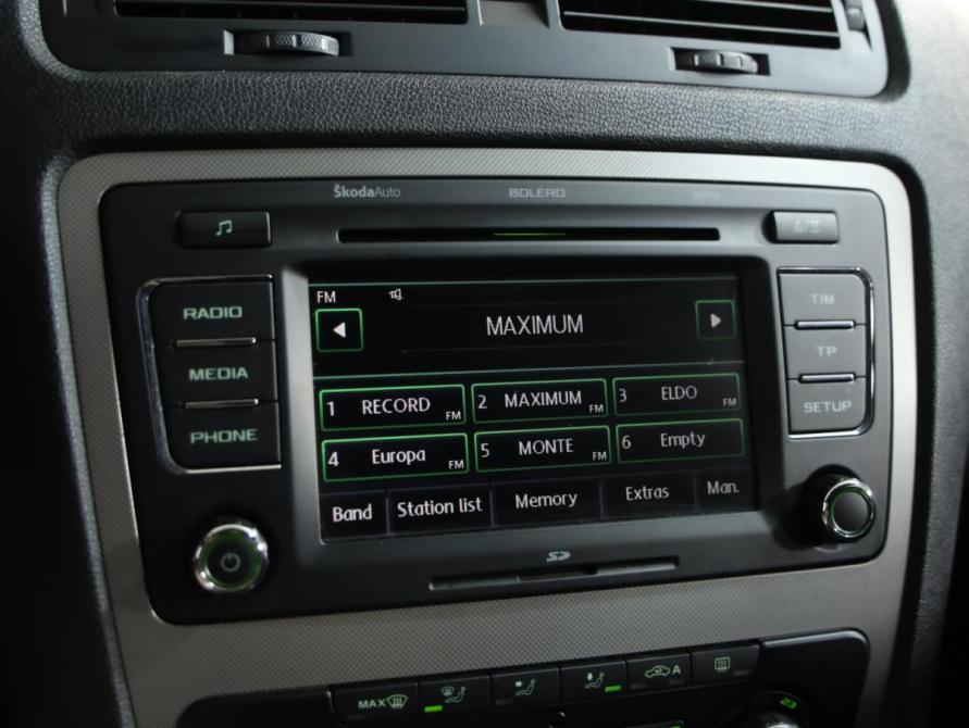 Skoda Octavia II (A5) Рестайлинг Санкт-Петербург  - изображение 12