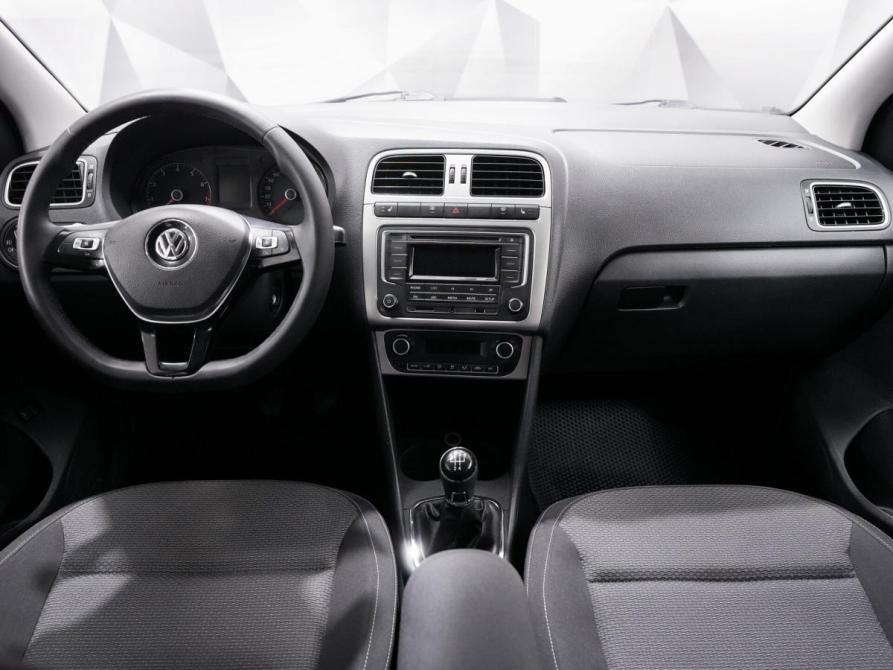 Volkswagen Polo V Рестайлинг Ульяновск  - изображение 11