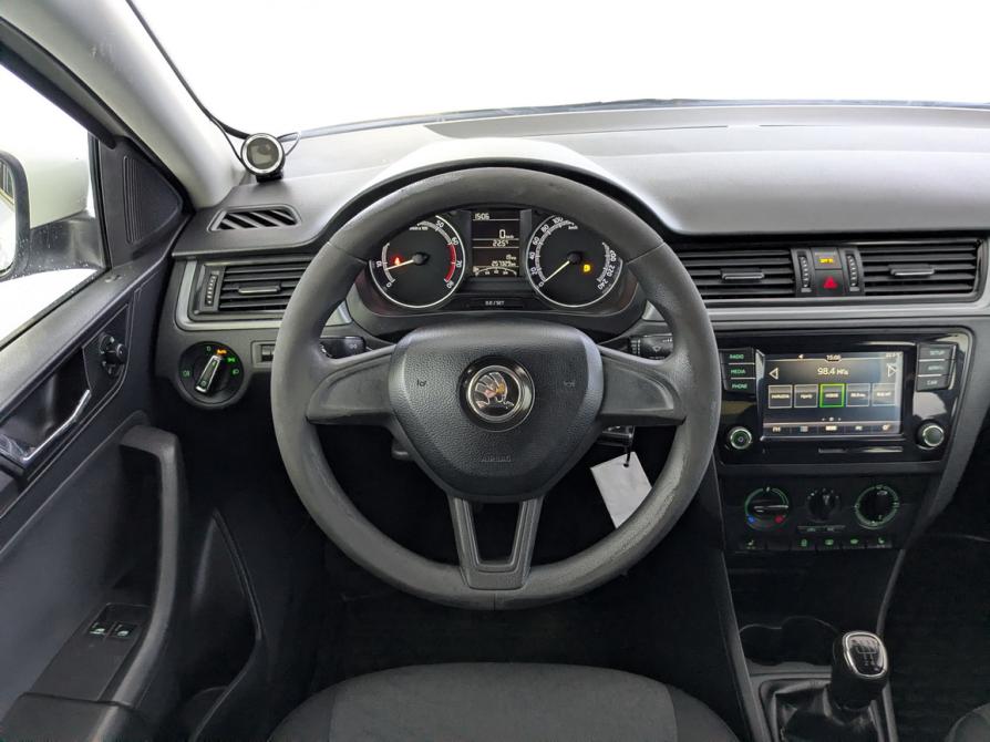 Skoda Rapid I Рестайлинг Москва  - изображение 21
