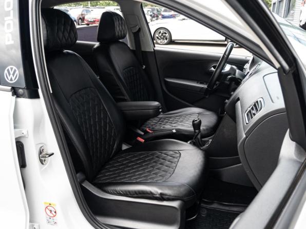 Volkswagen Polo V Рестайлинг с пробегом 2018 года, цена 1 445 000 рублей, 135392 км, седан, Автокод Объявления
