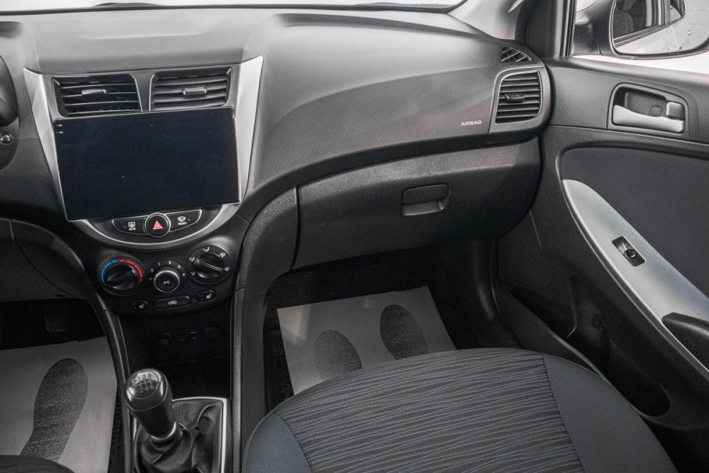 Hyundai Solaris I Рестайлинг Барнаул  - изображение 22