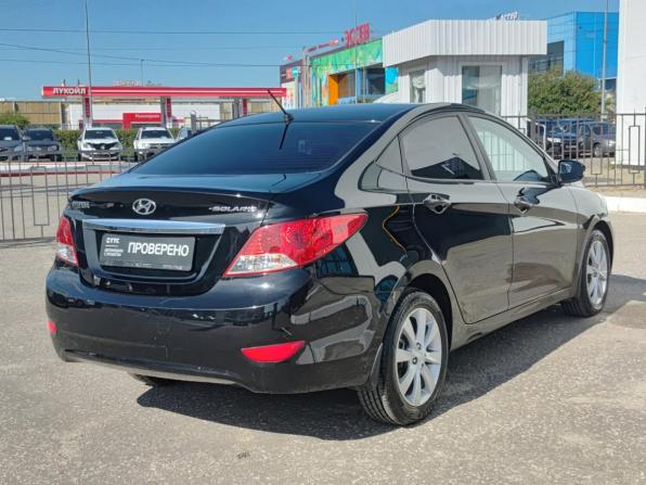 Hyundai Solaris I с пробегом 2013 года, цена 815 000 рублей, 143239 км, седан, Автокод Объявления