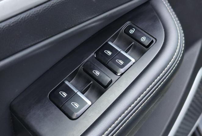 Geely Emgrand X7 I Рестайлинг 2 с пробегом 2020 года, цена 1 345 000 рублей, 107134 км, внедорожник, Автокод Объявления
