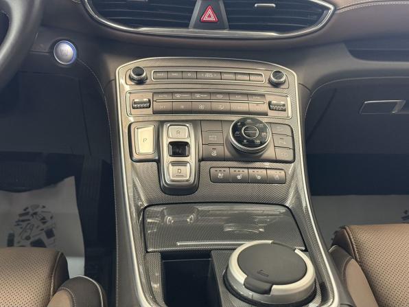 Hyundai Santa Fe IV Рестайлинг с пробегом 2022 года, цена 3 250 000 рублей, 100552 км, внедорожник, Автокод Объявления