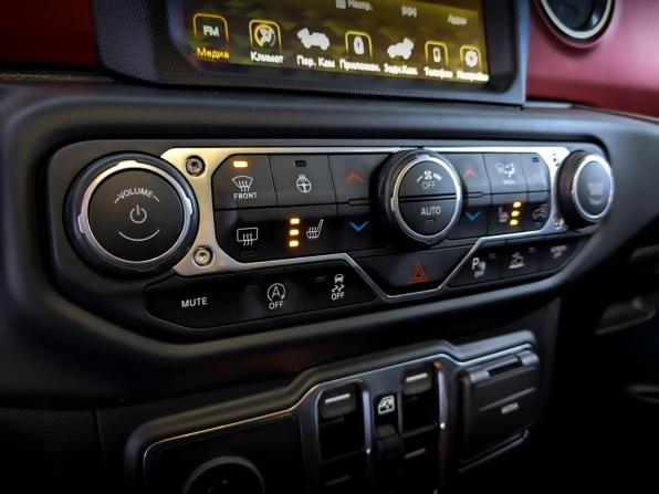Jeep Wrangler IV (JL) с пробегом 2021 года, цена 4 850 000 рублей, 60177 км, внедорожник, Автокод Объявления