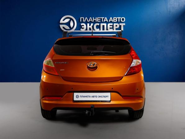 Hyundai Solaris I Рестайлинг с пробегом 2016 года, цена 993 000 рублей, 119671 км, хэтчбек, Автокод Объявления