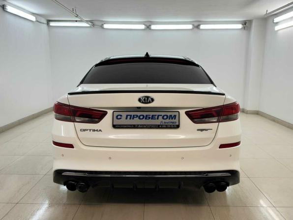 Kia Optima IV Рестайлинг с пробегом 2018 года, цена 2 045 000 рублей, 102393 км, седан, Автокод Объявления