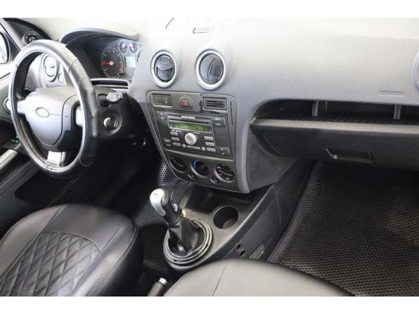 Ford Fusion I Рестайлинг с пробегом 2007 года, цена 412 500 рублей, 191482 км, хэтчбек, Автокод Объявления