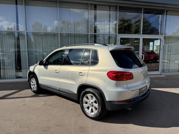 Volkswagen Tiguan I Рестайлинг с пробегом 2014 года, цена 1 549 000 рублей, 120645 км, внедорожник, Автокод Объявления