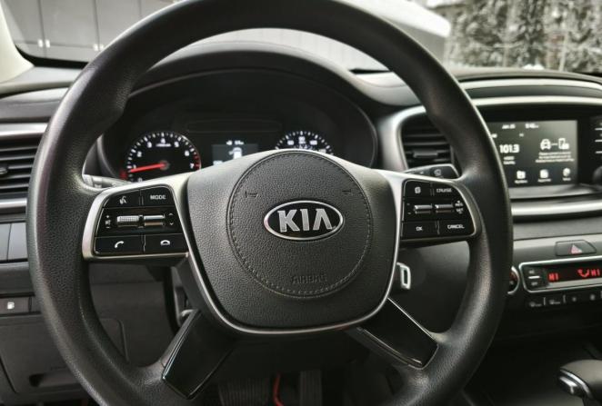 Kia Sorento III Prime Рестайлинг с пробегом 2018 года, цена 2 132 000 рублей, 126091 км, внедорожник, Автокод Объявления