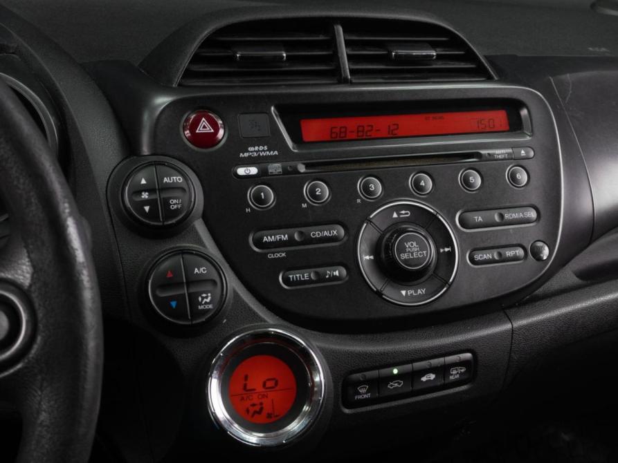 Honda Jazz II Рестайлинг Тюмень  - изображение 12