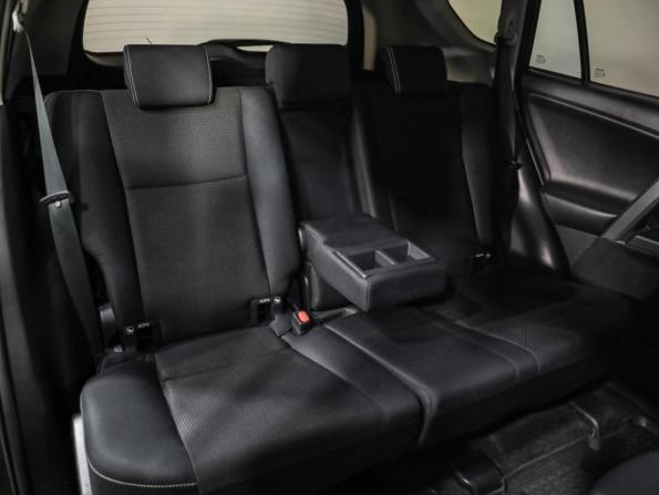 Toyota RAV4 IV (XA40) Рестайлинг с пробегом 2019 года, цена 2 469 000 рублей, 115000 км, внедорожник, Автокод Объявления