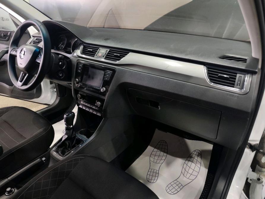 Skoda Rapid I Рестайлинг Ставрополь  - изображение 9