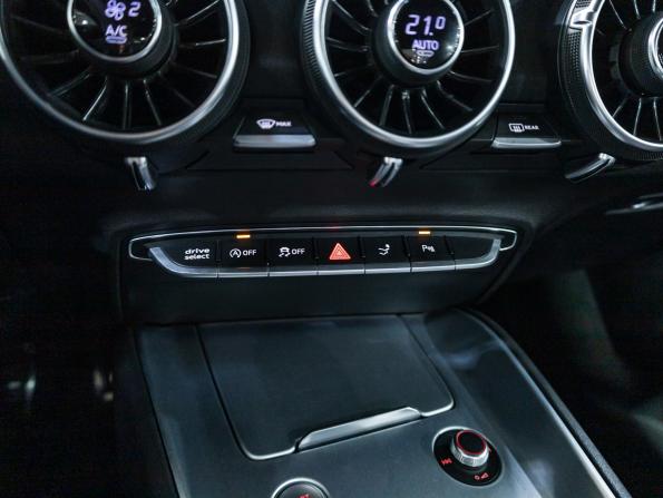 Audi TT III (8S) с пробегом 2014 года, цена 3 250 000 рублей, 109639 км, купе, Автокод Объявления