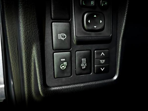 Toyota Land Cruiser Prado 150 Series Рестайлинг 1 с пробегом 2016 года, цена 3 750 000 рублей, 182190 км, внедорожник, Автокод Объявления