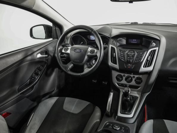 Ford Focus III с пробегом 2012 года, цена 699 000 рублей, 201905 км, хэтчбек, Автокод Объявления