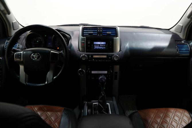 Toyota Land Cruiser Prado 150 Series с пробегом 2010 года, цена 2 599 000 рублей, 266424 км, внедорожник, Автокод Объявления