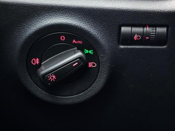 Volkswagen Polo VI с пробегом 2021 года, цена 1 450 000 рублей, 150450 км, лифтбек, Автокод Объявления