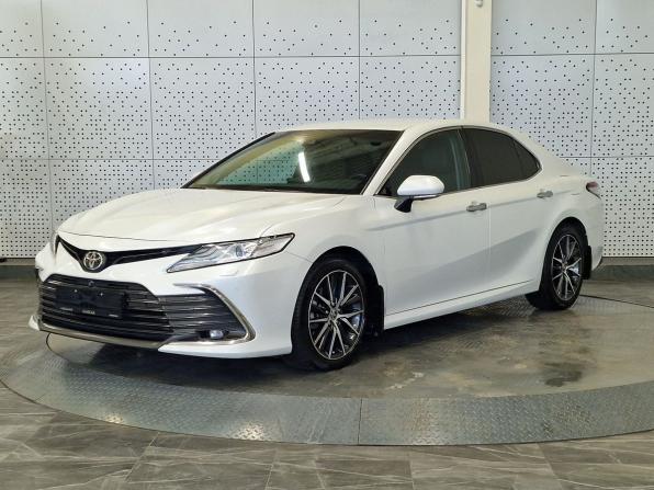 Toyota Camry VIII (XV70) Рестайлинг с пробегом 2022 года, цена 2 590 000 рублей, 105900 км, седан, Автокод Объявления