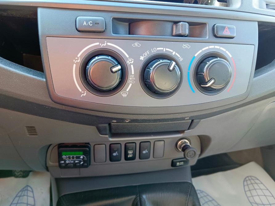 Toyota Hilux VII Рестайлинг Тюмень  - изображение 17