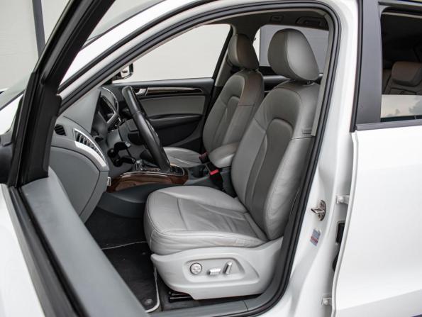 Audi Q5 I (8R) Рестайлинг с пробегом 2013 года, цена 2 290 000 рублей, 151573 км, внедорожник, Автокод Объявления