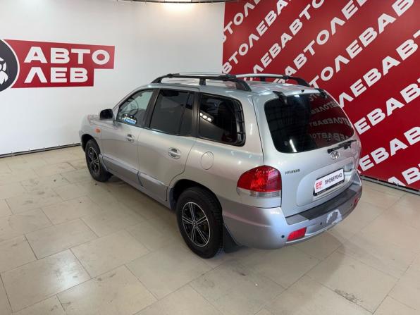 Hyundai Santa Fe I с пробегом 2006 года, цена 670 000 рублей, 201978 км, внедорожник, Автокод Объявления