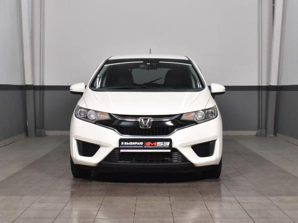 Honda Fit III с пробегом 2016 года, цена 1 099 995 рублей, 84118 км, хэтчбек, Автокод Объявления