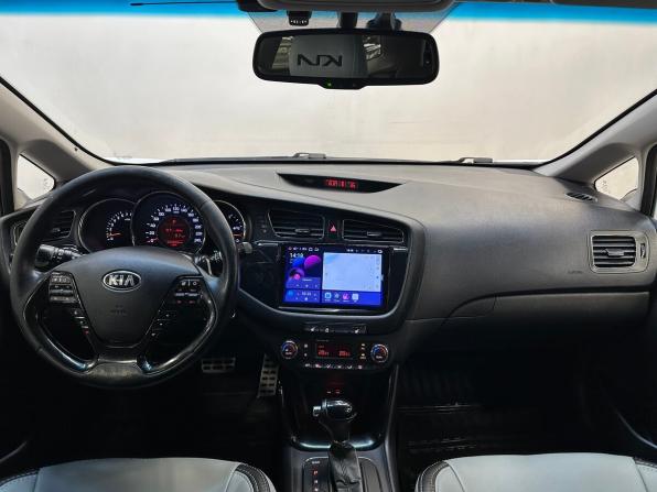 Kia Ceed II с пробегом 2013 года, цена 930 000 рублей, 222855 км, универсал, Автокод Объявления
