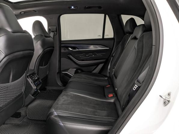Geely Monjaro I с пробегом 2024 года, цена 3 350 000 рублей, 66069 км, внедорожник, Автокод Объявления