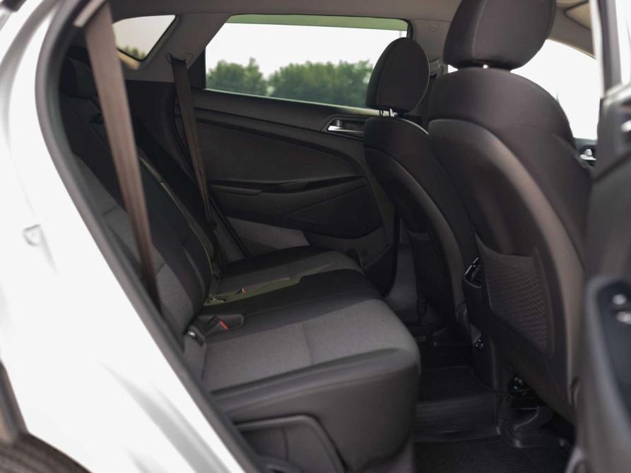Hyundai Tucson III Рестайлинг Новосибирск  - изображение 20
