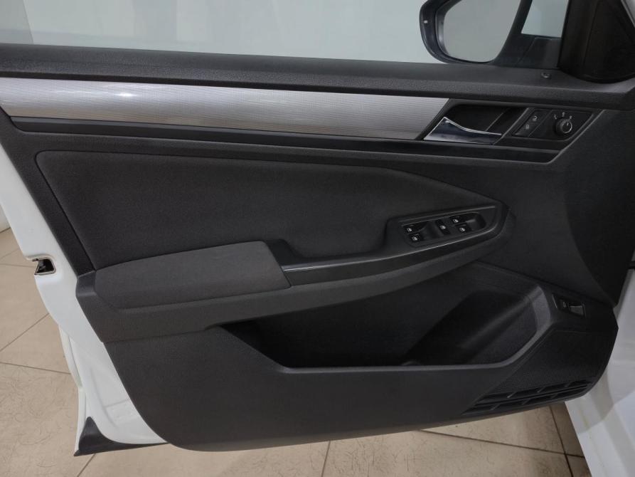 Volkswagen Bora IV Альметьевск  - изображение 9