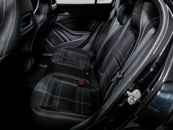 Mercedes-Benz GLA I (X156) с пробегом 2015 года, цена 1 850 000 рублей, 99447 км, внедорожник, Автокод Объявления