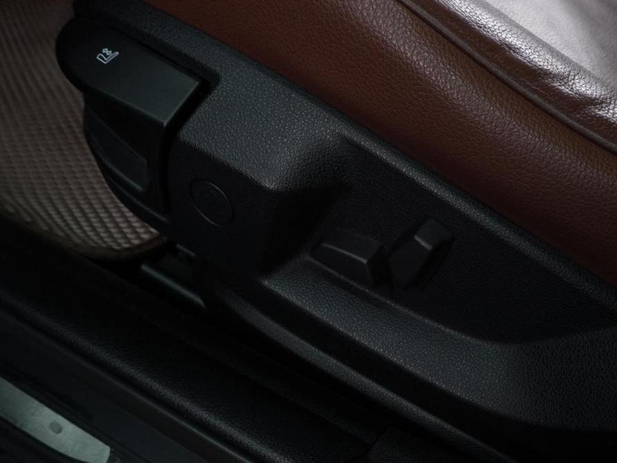 BMW 5 серии VI (F10/F11/F07) Рестайлинг Воронеж  - изображение 16