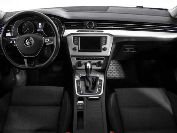 Volkswagen Passat B8 с пробегом 2015 года, цена 1 518 000 рублей, 147538 км, седан, Автокод Объявления