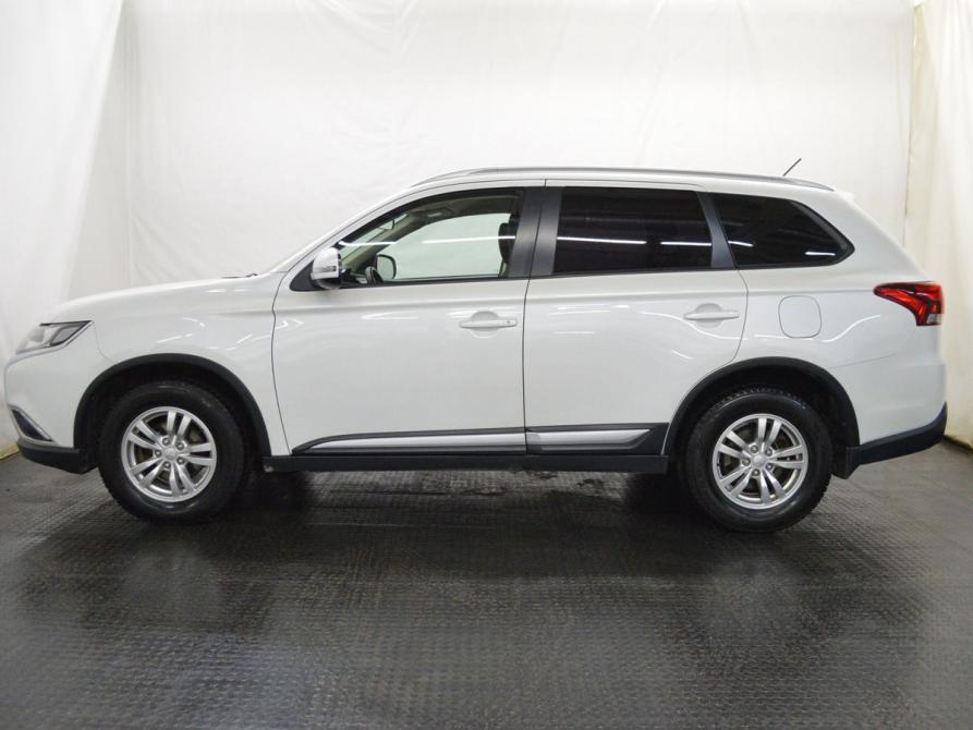 Mitsubishi Outlander III Рестайлинг 2 Санкт-Петербург  - изображение 8
