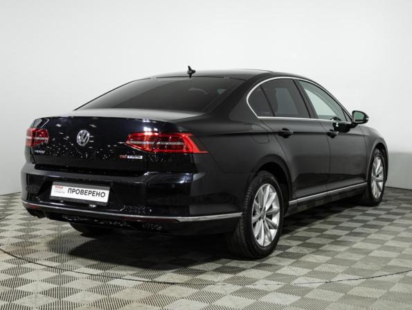 Volkswagen Passat B8 с пробегом 2017 года, цена 1 849 700 рублей, 181674 км, седан, Автокод Объявления