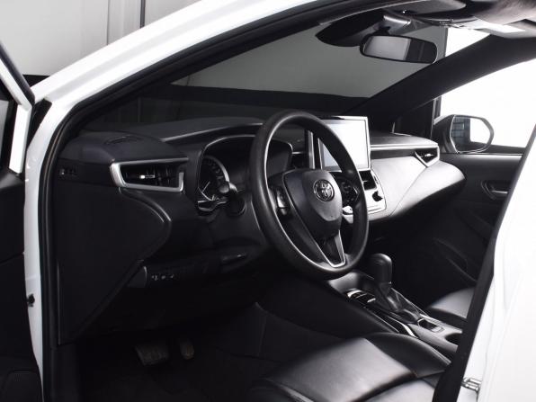 Toyota Levin XII (E210) с пробегом 2022 года, цена 1 764 995 рублей, 62383 км, седан, Автокод Объявления