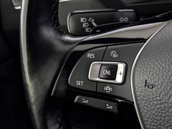Volkswagen Tiguan II с пробегом 2020 года, цена 2 700 000 рублей, 97125 км, внедорожник, Автокод Объявления