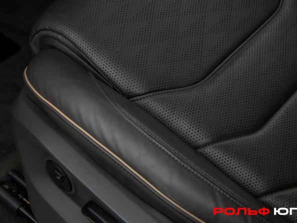 Volkswagen Touareg III с пробегом 2019 года, цена 5 498 000 рублей, 36723 км, внедорожник, Автокод Объявления