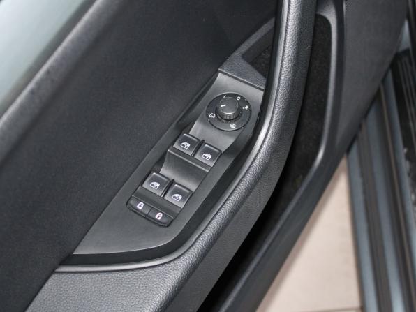 Skoda Superb III с пробегом 2017 года, цена 2 109 900 рублей, 99433 км, лифтбек, Автокод Объявления