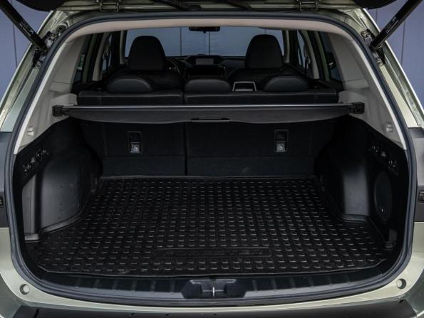Subaru Forester V с пробегом 2018 года, цена 3 360 000 рублей, 94801 км, внедорожник, Автокод Объявления