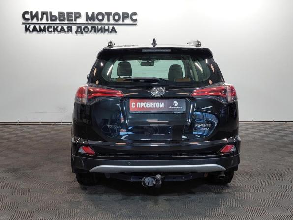 Toyota RAV4 IV (XA40) Рестайлинг с пробегом 2016 года, цена 2 350 000 рублей, 186000 км, внедорожник, Автокод Объявления