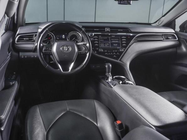 Toyota Camry VIII (XV70) с пробегом 2018 года, цена 2 850 000 рублей, 96437 км, седан, Автокод Объявления