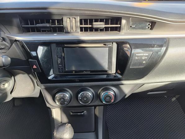Toyota Corolla XI (E160 E170 E180) с пробегом 2014 года, цена 1 215 000 рублей, 130989 км, седан, Автокод Объявления