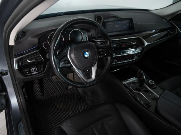 BMW 5 серии VII (G30/G31/G38) с пробегом 2018 года, цена 2 990 000 рублей, 159000 км, седан, Автокод Объявления