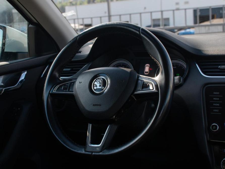 Skoda Octavia III (A7) Рестайлинг Москва  - изображение 16