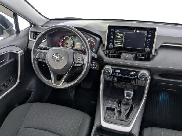 Toyota RAV4 V (XA50) с пробегом 2021 года, цена 3 210 000 рублей, 68974 км, внедорожник, Автокод Объявления