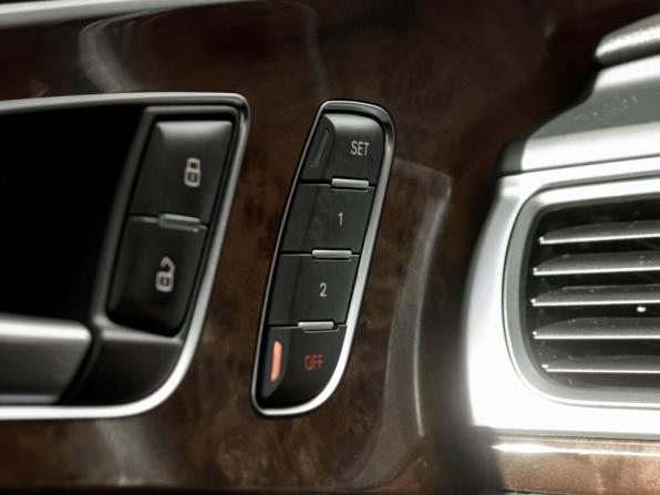 Audi A6 IV (C7) с пробегом 2013 года, цена 1 575 000 рублей, 192864 км, седан, Автокод Объявления