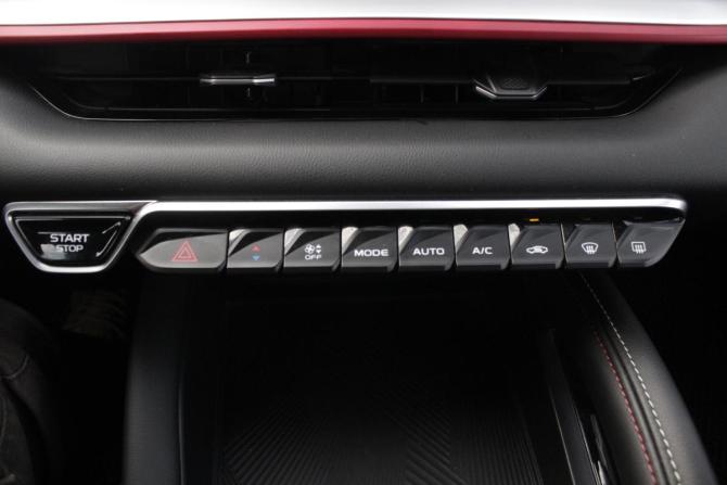 Geely Coolray I Рестайлинг с пробегом 2024 года, цена 2 170 000 рублей, 36179 км, внедорожник, Автокод Объявления